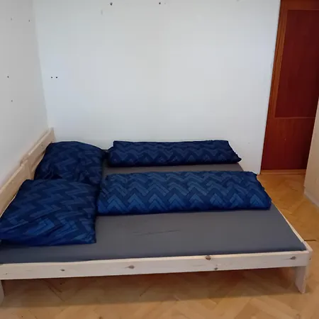 Statek * Veverska Bityska