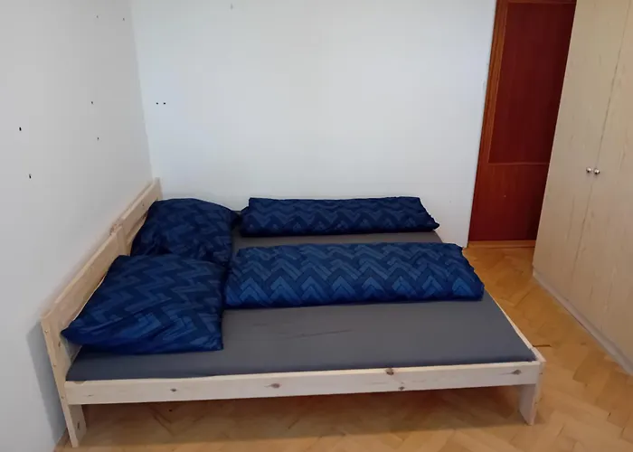 Statek * Veverska Bityska